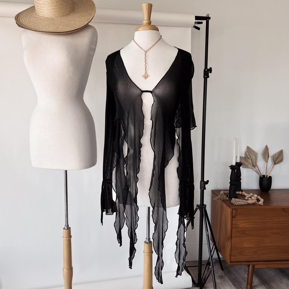 SHEER BLACK LAYERED BELL SLEEVE TOP